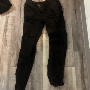Men’s black sim straight dress pants. George; size 34x34.